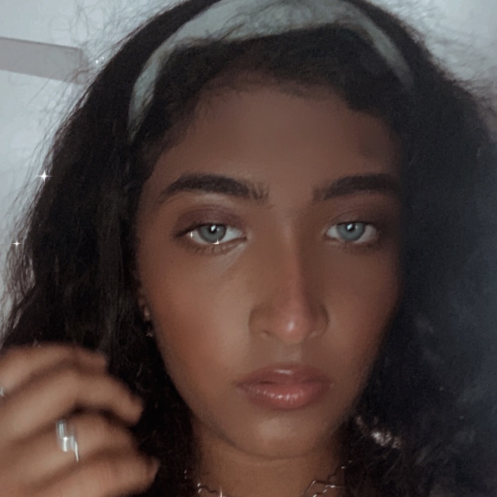 Meet your Posher, Sasmita